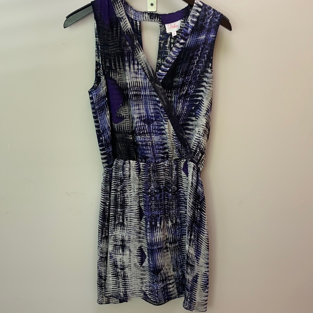 Parker dress size M